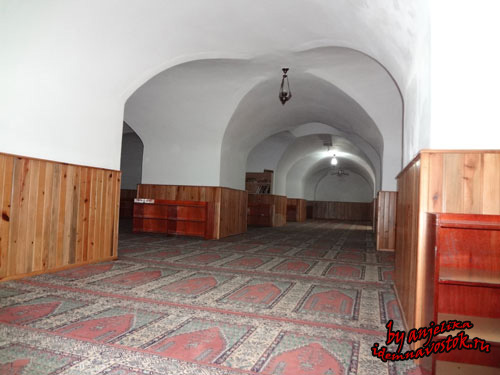 Подземная мечеть